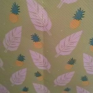 Meet your Posher, Laural